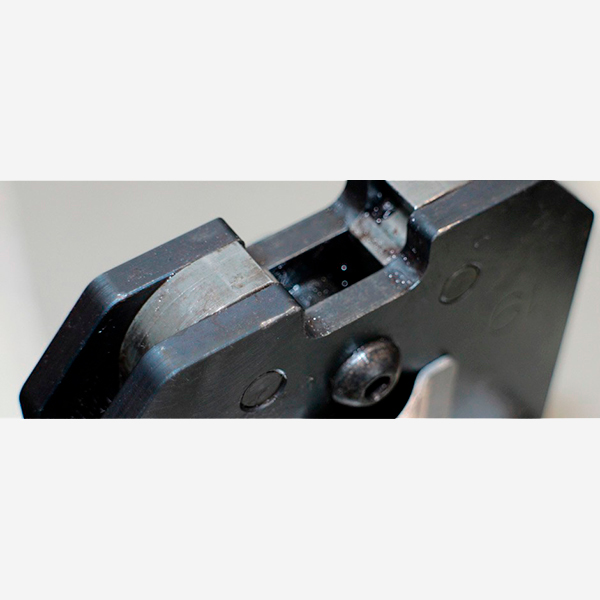 Flejadora neumática SPK 245 detalle