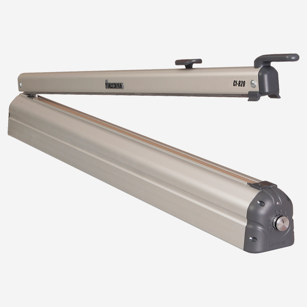 Selladora de bolsas SPK CI 820